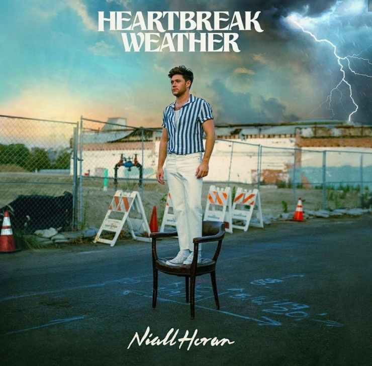 858acd50-d694-4dd7-854f-32c24385b4fd.sized-1000x1000